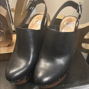 Never Worn Gianni Bini Black Time Wrap Clog Heels